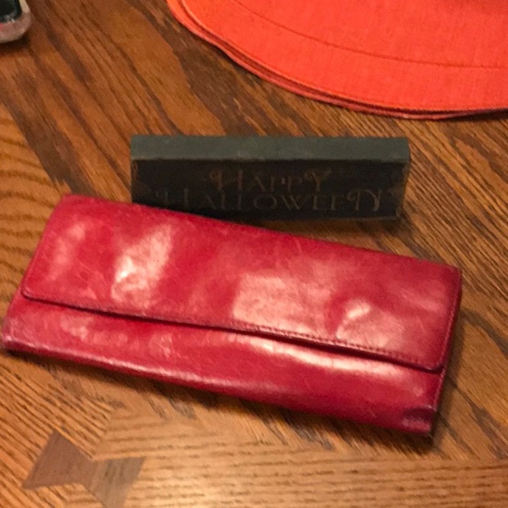Hobo genuine leather wallet.